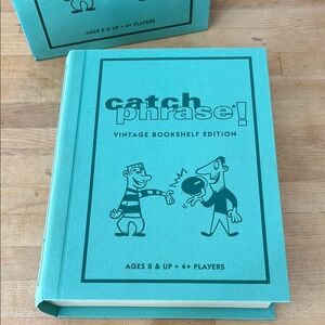 Catch Phrase Vintage Bookshelf Edition Game - Teal